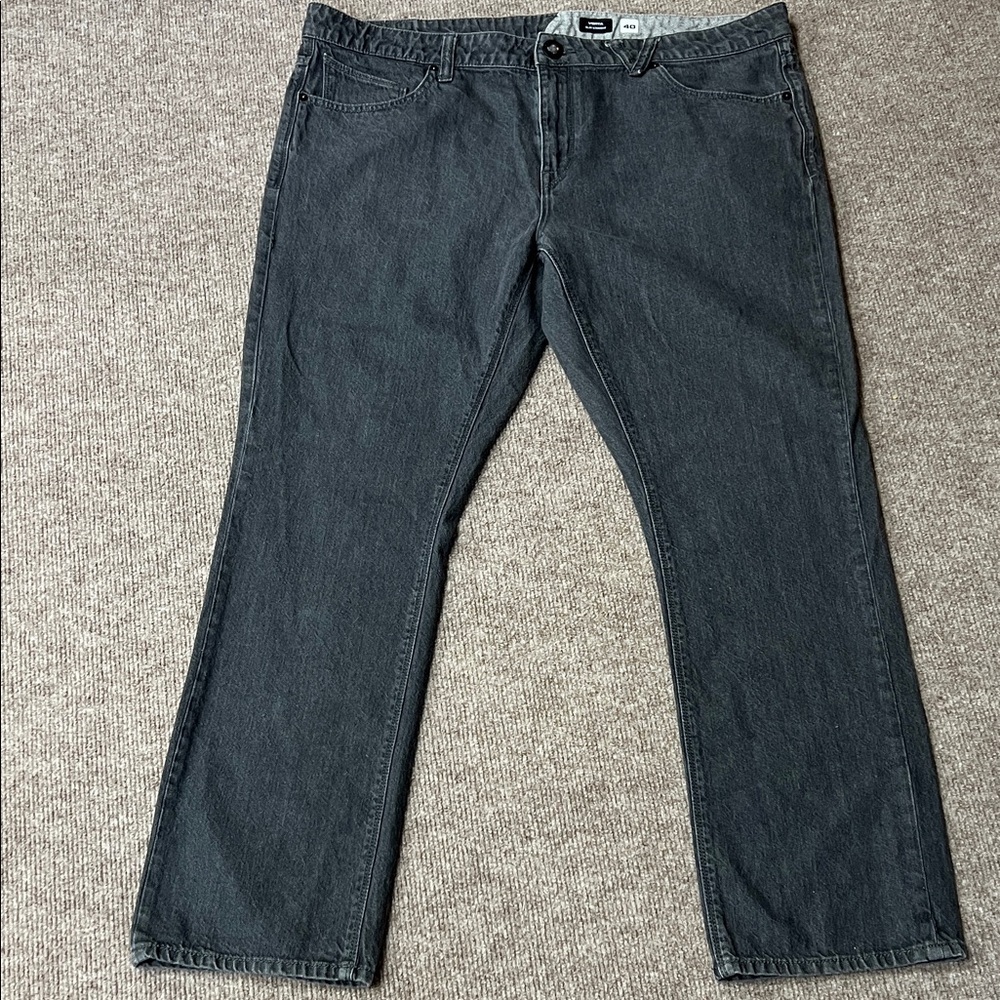 Men’s Vorta slim straight Volcom jeans gray size 40, 30” inseam